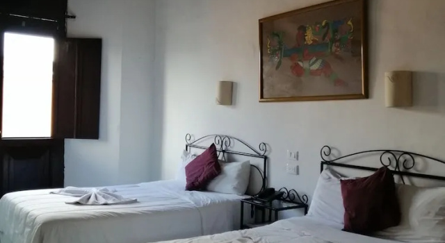 Четырёхместный номер Standard Hotel Reforma