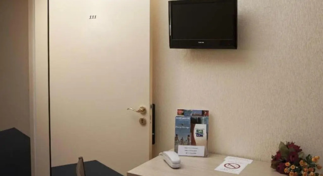 Трёхместный номер Standard Hôtel Estuaire