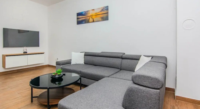 Апартаменты Apartments Mucaj