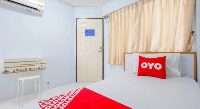 OYO 1034 Baan Pun Pun, Забронировать Отель Отели Районг с парковкой, рядом с Пешеходная улица Йомджинда, Парковка
