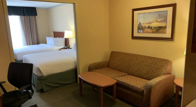 Люкс Business Merit Hotel & Suites