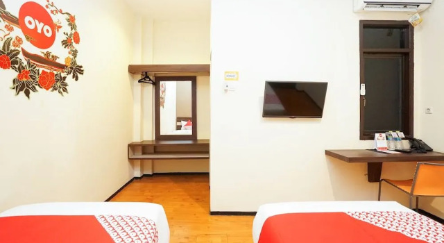 OYO 275 Hotel Kita
