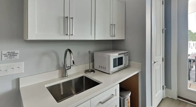 Коттедж с частичным видом на море Ocean Pearl Villa