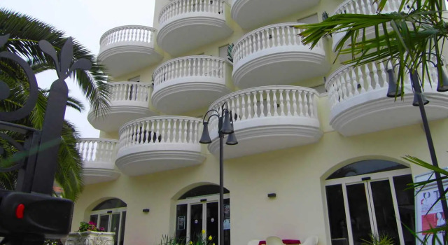 Hotel Eva