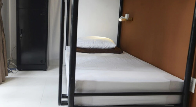 6feet Hostel, Забронировать Хостел Хошимин провинция Хошимин, рядом с Парк Тао Дан