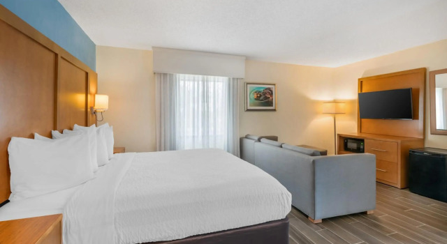 Tropical Winds Resort Hotel, Забронировать Отель Дейтона-Бич Daytona Beach Area