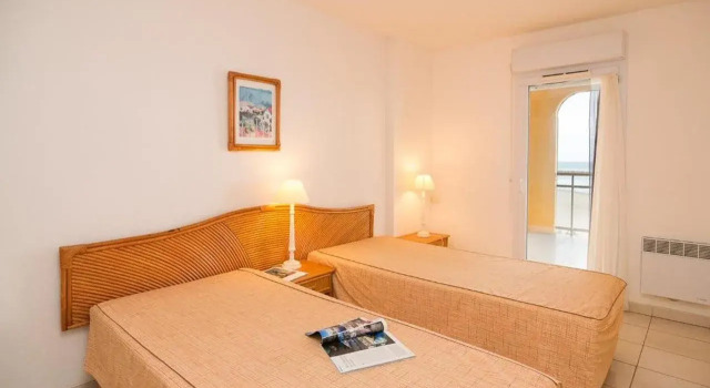 Vacancéole - Résidence Alizéa Beach, Réserver Hôtel Hôtels à Valras-Plage avec parking, Parking
