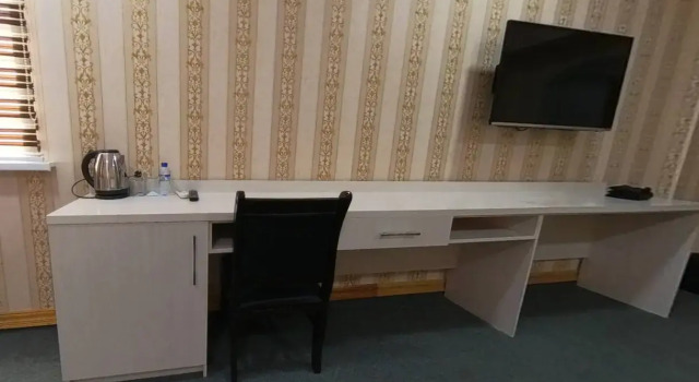 Kamilla, Rezervovat Hotel Hotely v Navoiy s parkováním, Parkování