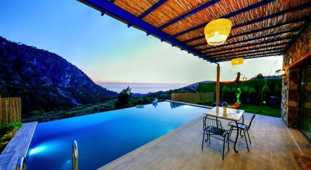 Вилла Honeymoon Villa With Private Pool