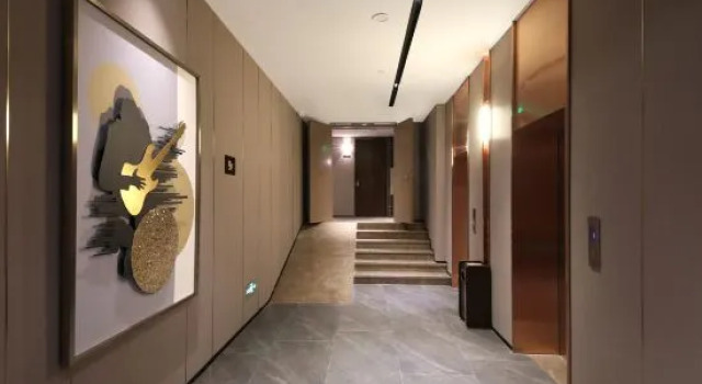 Homeinn Plus Hotel (Wuhan Hankou Railway Station), Prenota Hotel Hotel a Hubei con parcheggio, Parcheggio