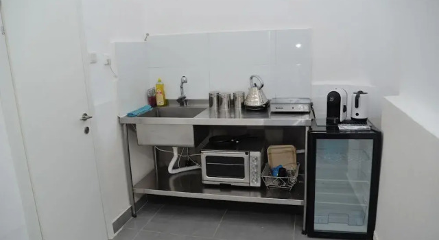Апартаменты Economy Stylish apt next to bograshov