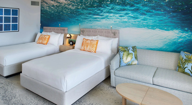 Четырёхместный полулюкс OUTRIGGER Waikiki Beachcomber Hotel