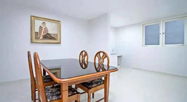 Kost Mas Mansyur, Забронировать Отель Отели Джакарты с парковкой, рядом с Jakarta Textile Museum, Парковка