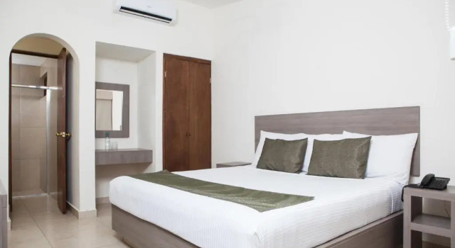 Номер Standard Hotel La Riviera