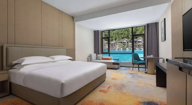 Двухместный номер Standard Wyndham Zhangjiajie Wulingyuan