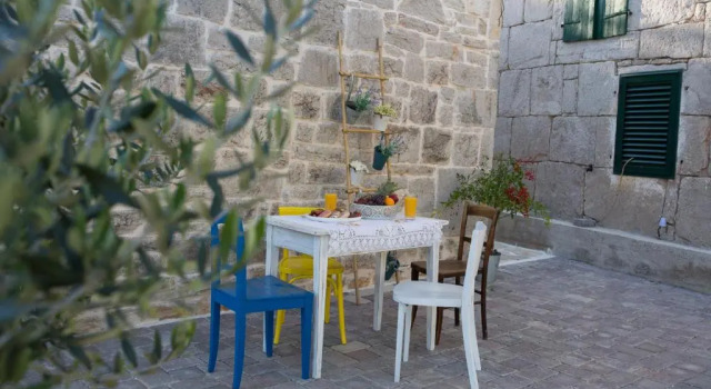 Rustical Holiday Resort Olea, Book Ferieresort Lovrec Split-Dalmatia County