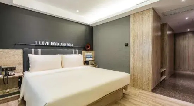 Двухместный номер Standard Atour Music Hotel Hangzhou West Lake