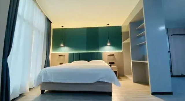 Люкс Business Bolan International Hotel