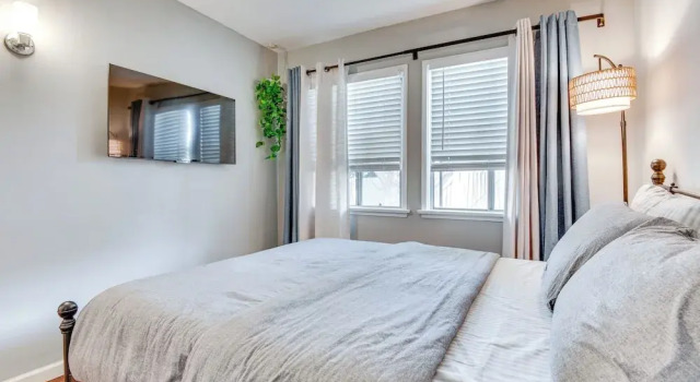 Апартаменты Centrally Located Burbank Duplex Near Hollywood!