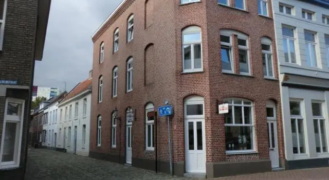 B&B De Hofnar Roermond, Prenota Bed & breakfast Hotel a Limburgo con parcheggio, Parcheggio