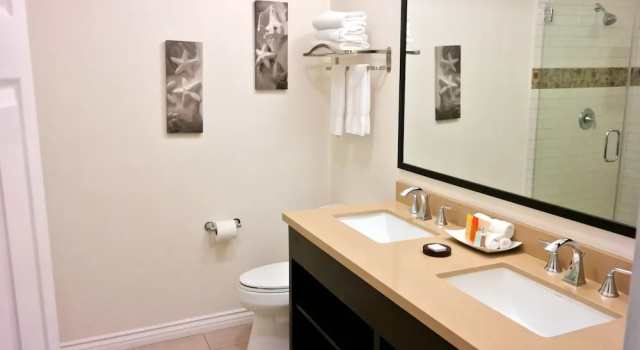 Коттедж Malibu Country Inn