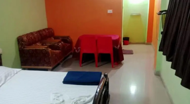 Goroomgo Rajhansh Resort Puri