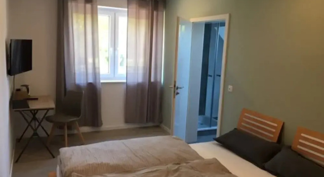 Gäste und Messezimmer Adelheidsdorf, Забронировать Гостевой дом Гостевые дома Люнебургская пустоши, Гостевой дом