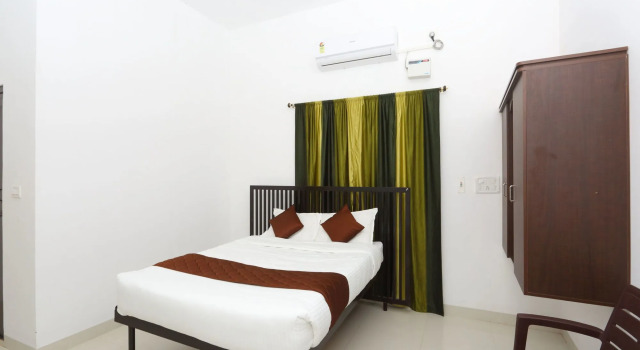 OYO 11880 Vanam Resort