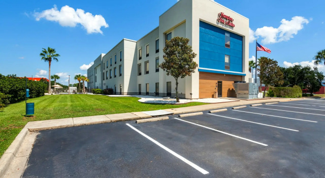 Hampton Inn & Suites Pensacola-University Mall, Book Hotel Hoteller i Ferry Pass med parkering, Parkering