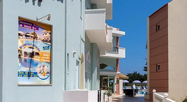 Номер Standard Athena Apartments