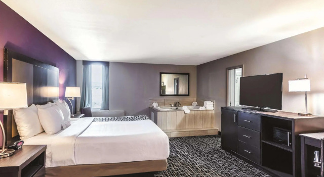 Двухместный номер Standard La Quinta by Wyndham Colorado Springs North