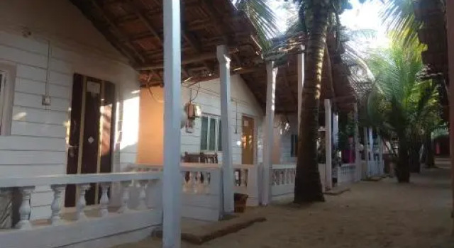 7seaviewinn Huts Arambol, Prenota Hotel Arambol 