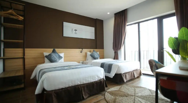 Двухместный номер Standard KingSales Hotel