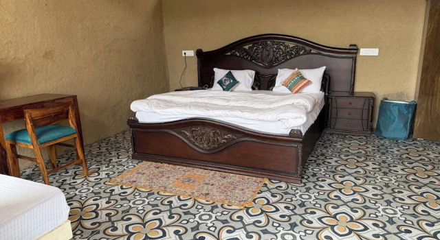 Nomad Eco Retreat, Забронировать Отель Отели и гостиницы Шимлы, Отель