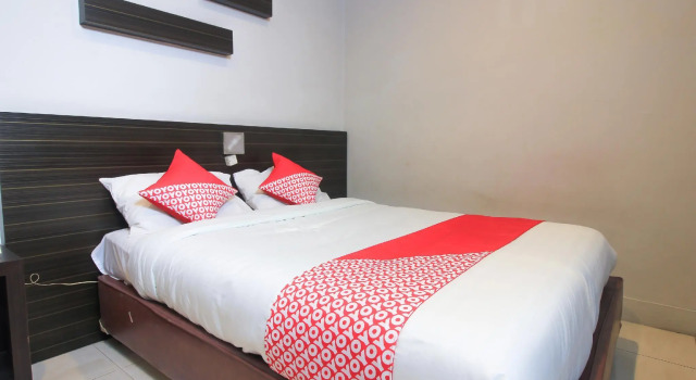 Двухместный люкс OYO 717 Hotel Dharma Utama Syariah