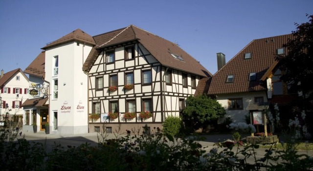 Landgasthof Löwen, Rezervați Hotel Neubulach Landkreis Karlsruhe