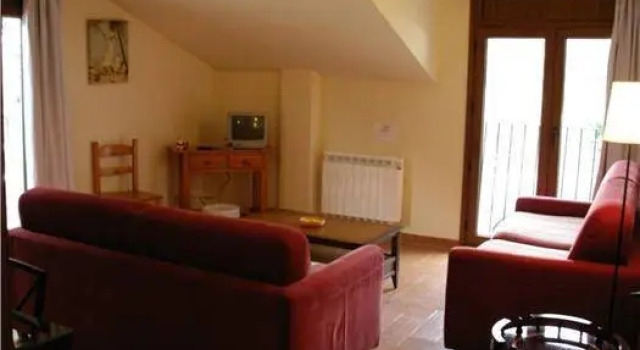 Кровать в общем номере с 2 комнатами Apartamentos Anem 3000