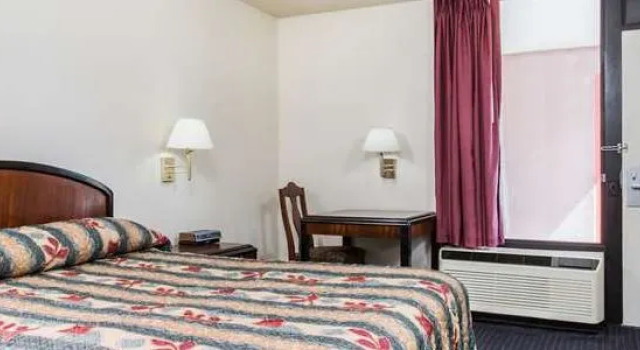 Wynnwood Inn & Suites, Book Hotel Virginia Beach Virginia