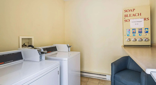 Quality Inn & Suites Frostburg-Cumberland, Buchen Sie Hotel Frostburg 