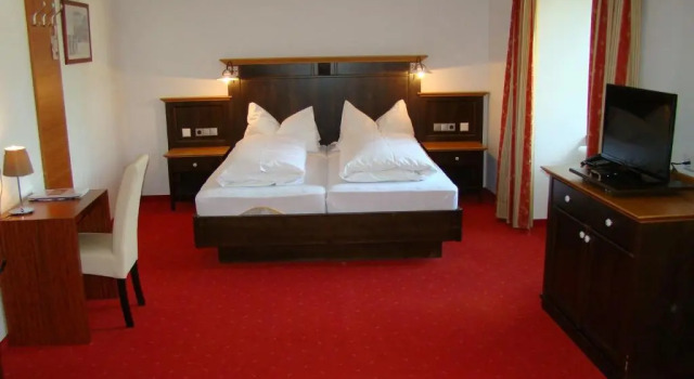 Семейный номер Standard Hotel Neuwirt
