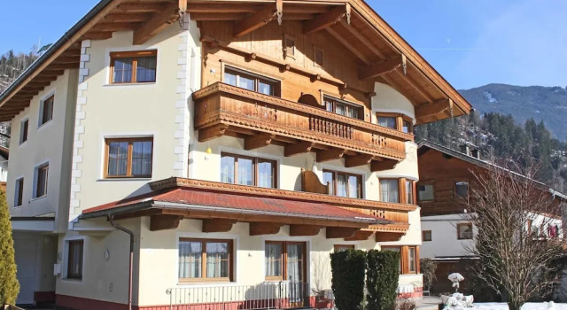 Apartment in Kaltenbach Near Ski Lift, Забронировать Апартаменты/квартира Отели Кальтенбах с парковкой, рядом с SKiOptimal (Хохциллерталь), Парковка