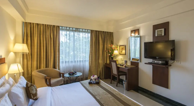 Номер Deluxe Park Ornate Hotel Viman Nagar