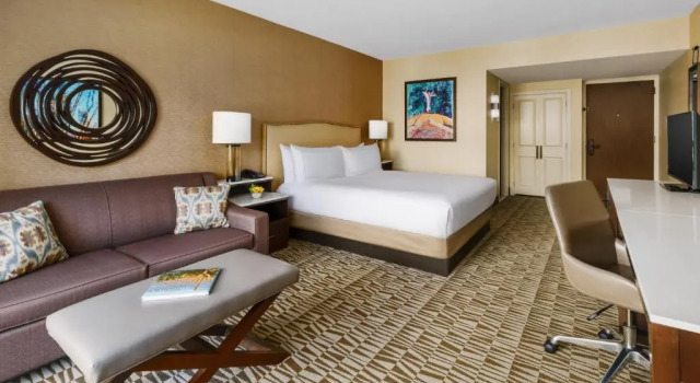 Двухместный номер Standard Hilton Phoenix Airport