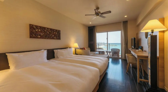 Двухместный номер Superior с балконом Kafuu Resort Fuchaku Condo Hotel