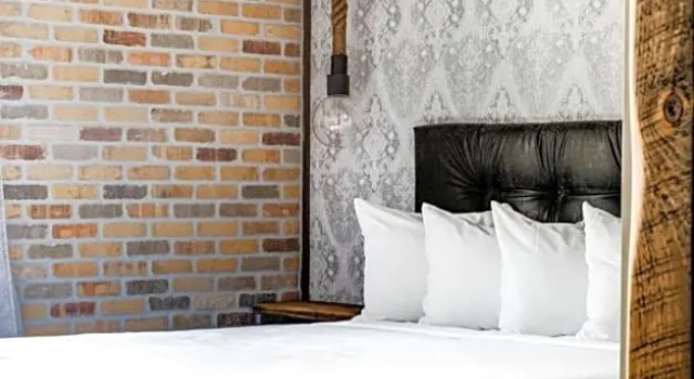 Двухместный номер Standard с балконом Hotel Crosby
