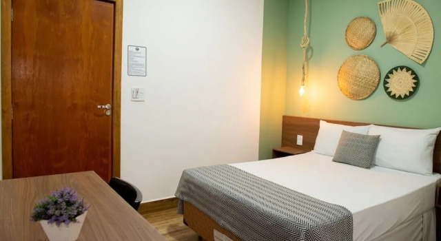 Hotel Fazenda Vale da Cachoeira, Забронировать Отель Серра-Негра штат Сан-Паулу