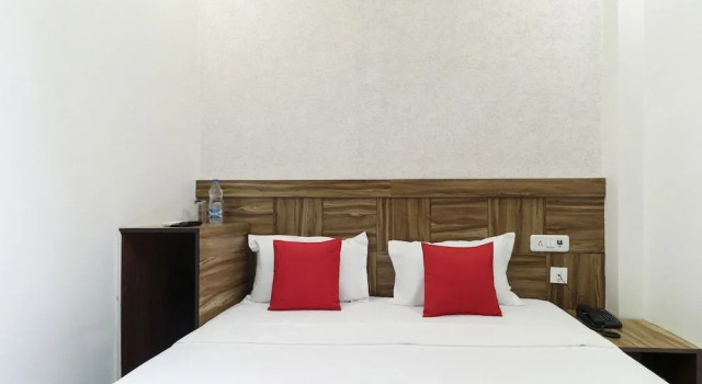 Oyo 45965 Hotel Krishnam