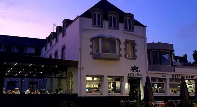 Hotel du Port, Varaa Hotelli Plobannalec-Lesconi Bretagne