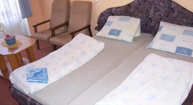 Penzion u modrého zvonku, Rezervovat Hotel Levné hotely v Olomouc Region