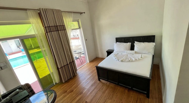 Sunrise Hotel & Resort